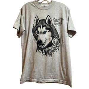 Vintage Siberian Husky Team Up Graphic T-Shirt - Size Medium
